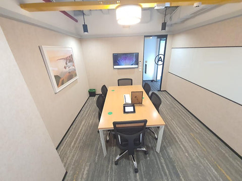 WeWork, Express Towers, Nariman Point (6 Seater Meeting Room)