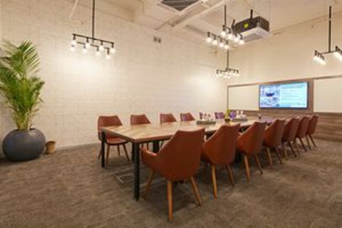 CoWrks, Ecoworld (14 Seater Meeting Room)